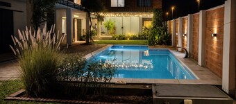 13 Guest House Spacious: Quincho Swimming Pool Games