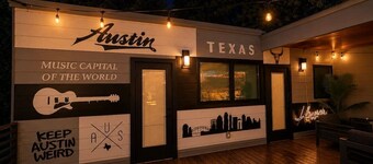 Rooftop Lounge ATX I 2 Fire Pits + Outdoor TV