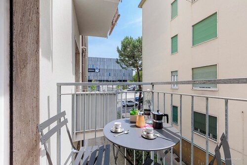 Arena Living BGY Apartment