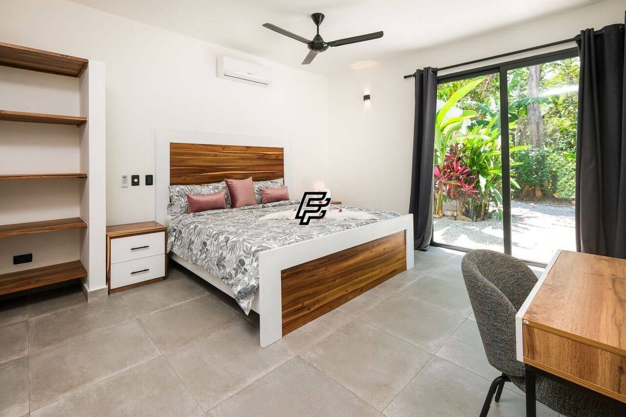 3 habitaciones, escritorio, tabla de planchar con plancha y wifi 