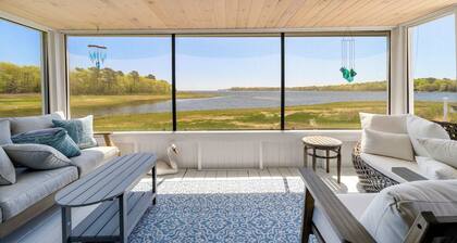 Edgewater Sanctuary | Fully Off Grid Ocean Cottage | Directly on Buzzard's Bay