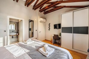 3 bedrooms, iron/ironing board, WiFi, bed sheets - Villa Horizon (Dvornica)