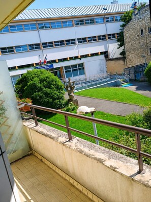 Property grounds - Epsilona, Paris 13 à 2 min. Balcon + Parking (Le Kremlin-Bicêtre)