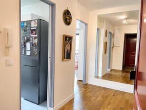 Interior - Epsilona, Paris 13 à 2 min. Balcon + Parking (Le Kremlin-Bicêtre)