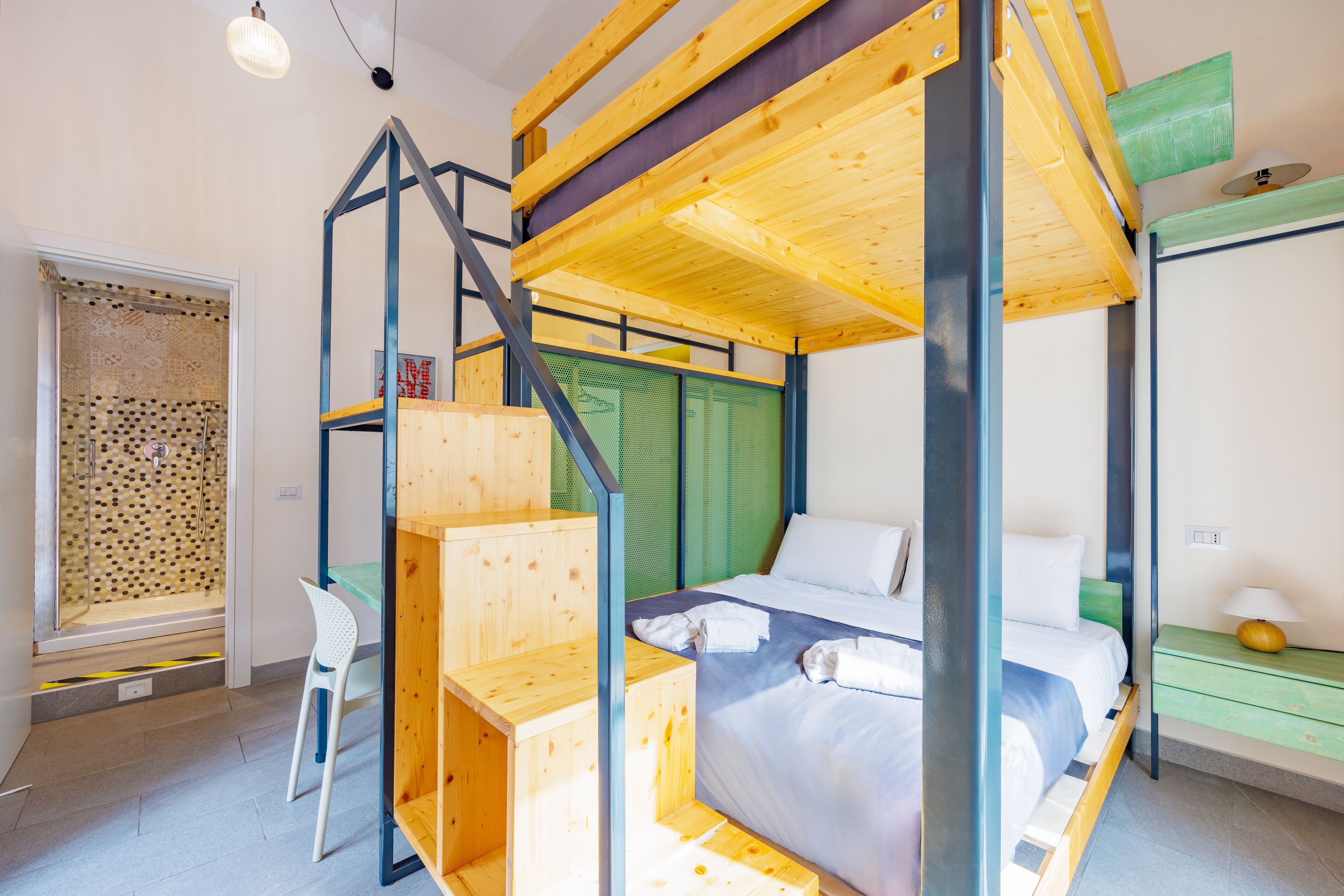 Apartment (2 Bedrooms) | 2 bedrooms, iron/ironing board, bed sheets
