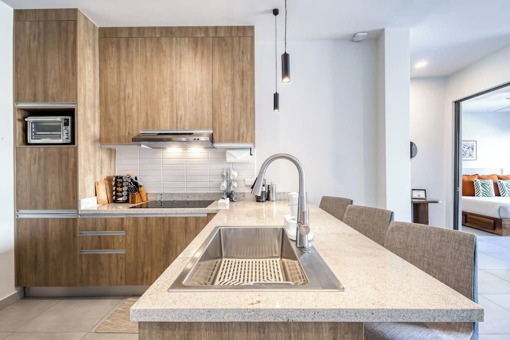 Condo, varias camas, vista al jardín (Casa Tranquila Maralta) | Cocina privada