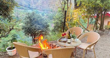 The Peach Hillside Kainchi Dham