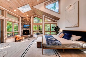 5 Schlafzimmer, Bügeleisen/Bügelbrett, Reisekinderbett, kostenloses WLAN