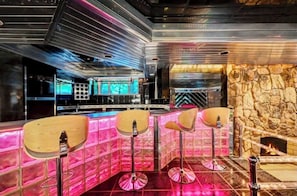 Bar (on property) - #1 Celebrity Mansion Estate Huge Dance Floor &  Pool Pickleball Secret Speakeasy (East Stroudsburg)