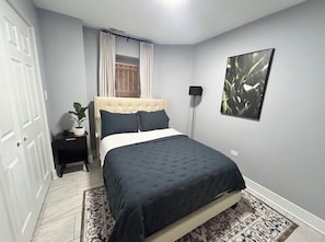 3 slaapkamers, een strijkplank/strijkijzer, gratis wifi