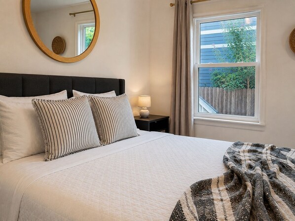 Iron/ironing board, travel crib, WiFi, bed sheets