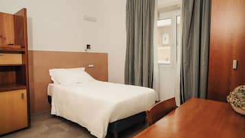 Kamar Single | Brankas, kedap suara, dan Wi-Fi gratis