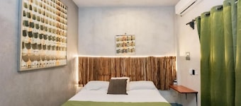 Casa Shalom Green