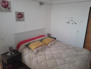 1 間睡房、熨斗/熨衫板、可攜式嬰兒床、免費 Wi-Fi