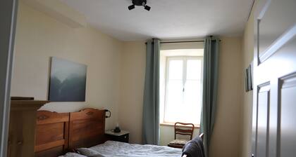 Ferienscheune Hunsrück
133m² ,2,5 Bäder, 8 Schlafplätze, 1 Küche modern saniert