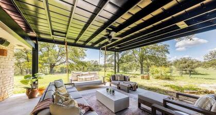Spacious 90 Acre Ranch, Ideal for Families, Reunions, Events, Sleeps 13
