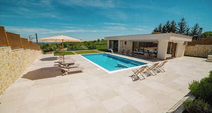 Peaceful Villa Nora with Private Pool Near Banja Luka