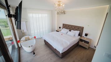 2 bedrooms, internet, bed sheets