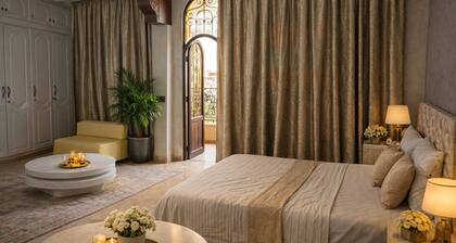"Elegant Fully Equipped Apartment with Garden View.