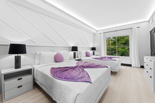 Hawthorn Suites Suite Near Universal & I-drive