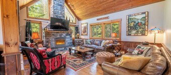 6-bedroom house in marvelous Lake Placid with cool AC