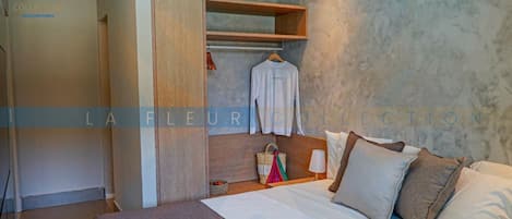 Luxury Apartment | Premium bedding, pillowtop beds, minibar, in-room safe