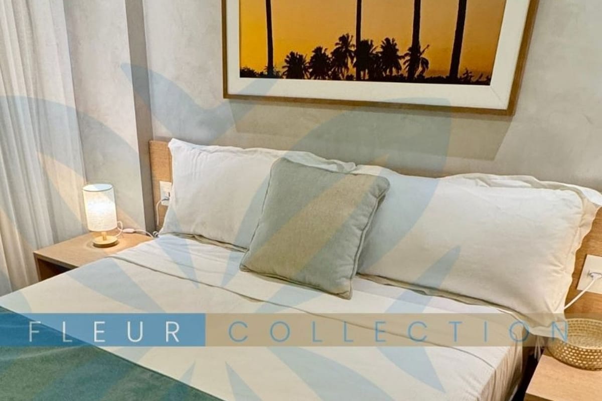 Luxury Apartment | Premium bedding, pillowtop beds, minibar, in-room safe