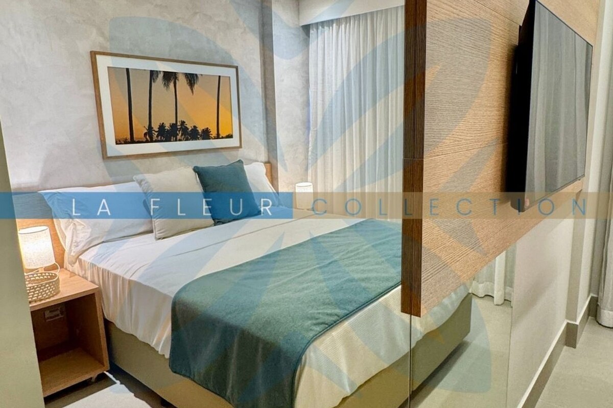 Luxury Apartment | Premium bedding, pillowtop beds, minibar, in-room safe