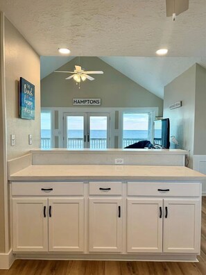 Unclassified image, 5 of 41, button - Beach Front - The Hamptons at Spanish Grant (Galveston)