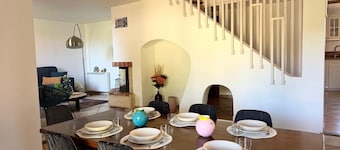 House 10 minutes walk from the sea
