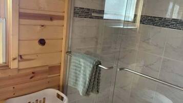 Shower, shampoo