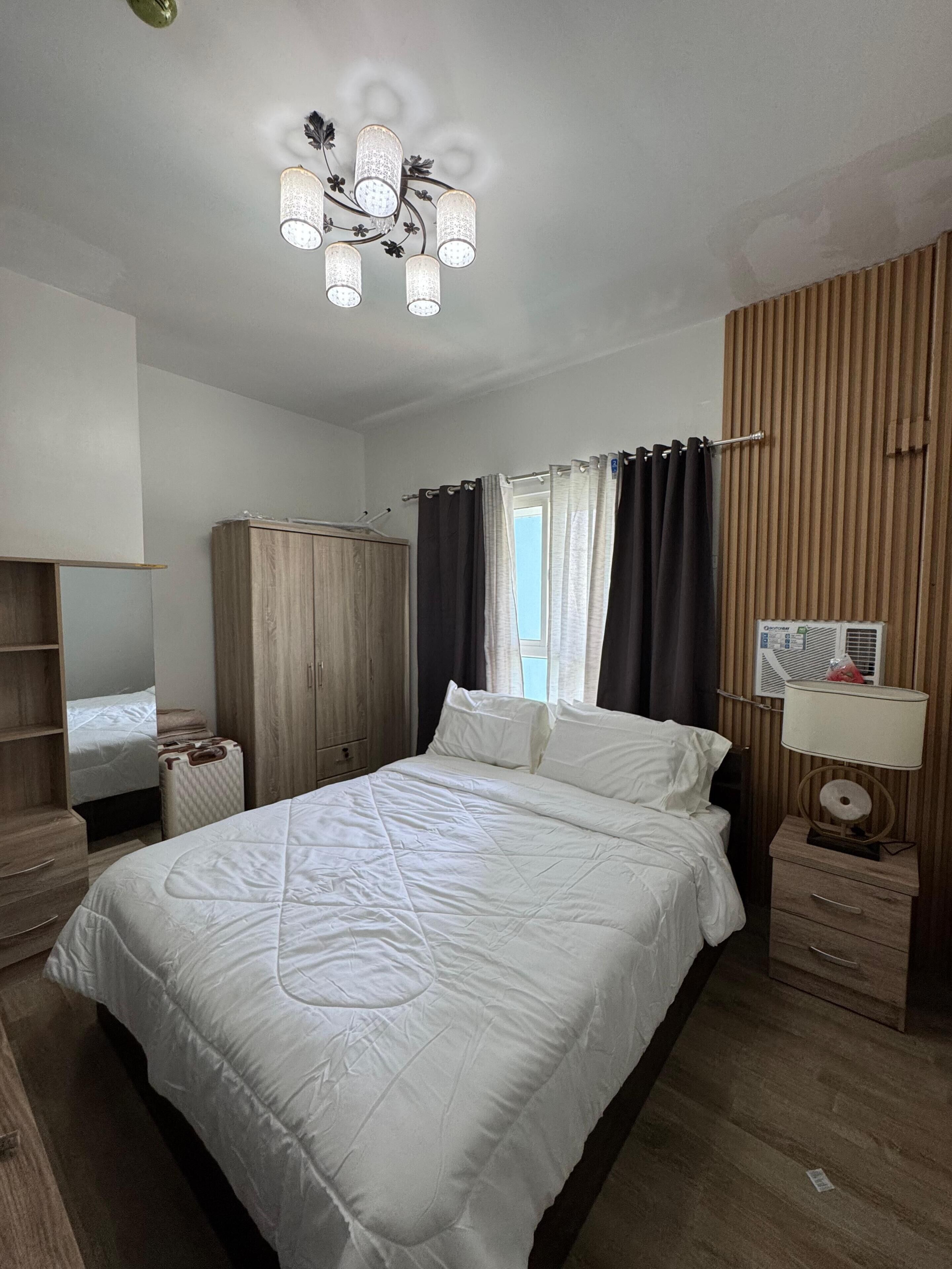 1 chambre, fer et planche à repasser, Wi-Fi, draps fournis