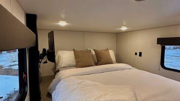 1 bedroom, Internet, bed sheets