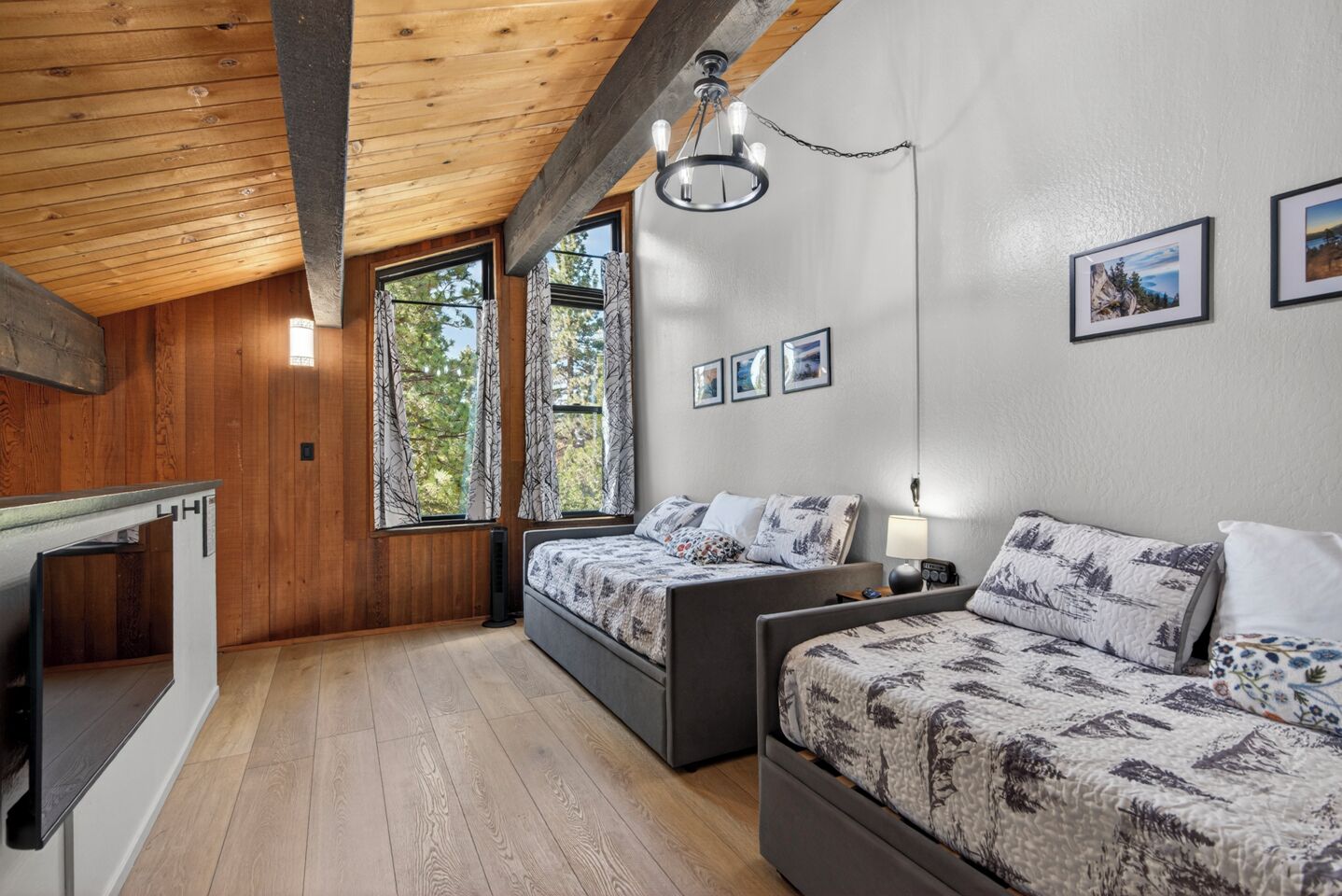 2 bedrooms, desk, free WiFi, bed sheets