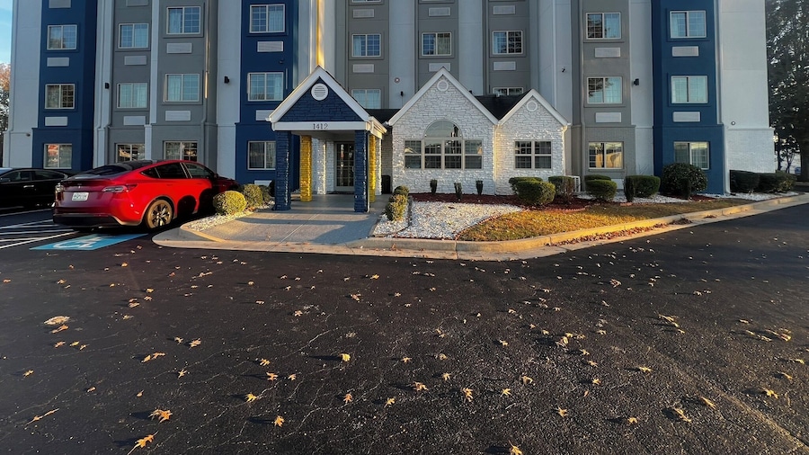 Micro Hotel