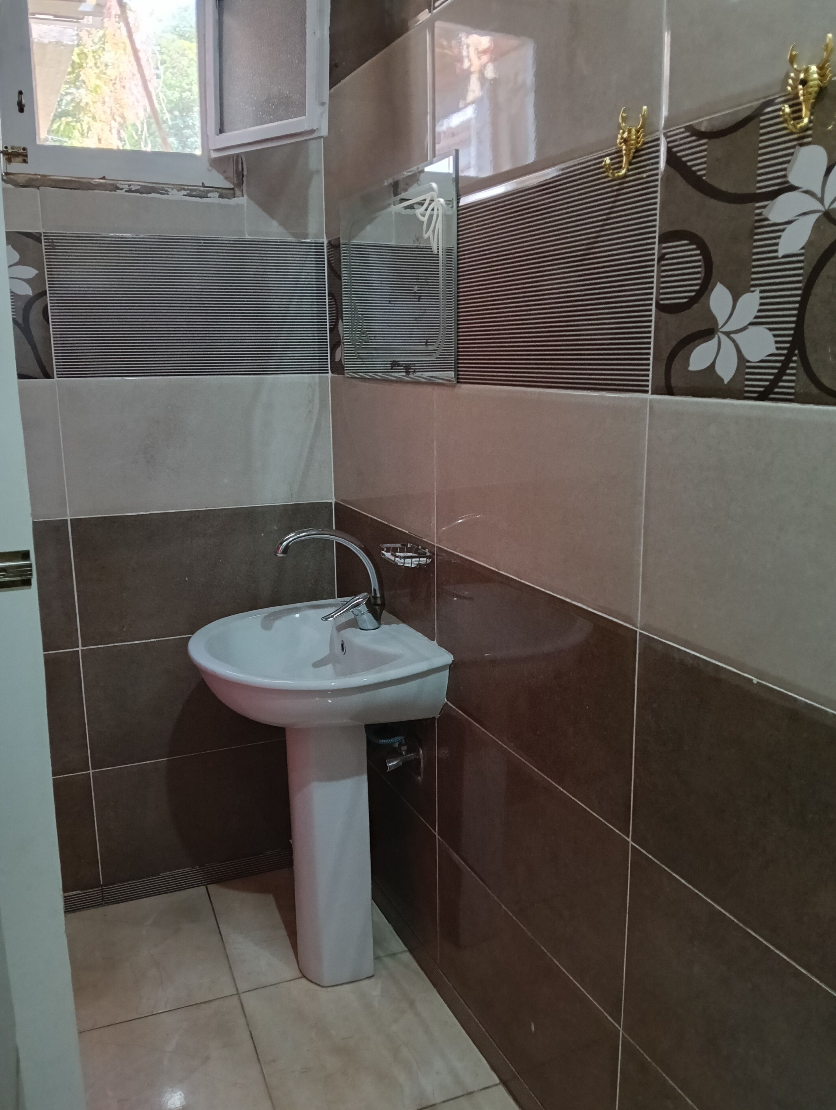 Free toiletries, hair dryer, soap, shampoo