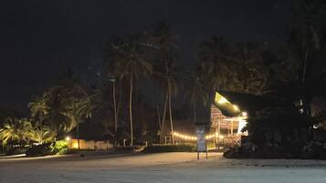 Nhà, 2 phòng ngủ, phù hợp cho người khuyết tật, hút thuốc | Bãi biển