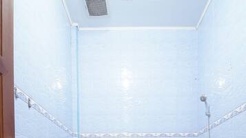 Kamar Double Standar | Kamar mandi | Shower