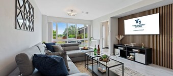 Cosy 3-Bed House Basildon | Contractors | Parking