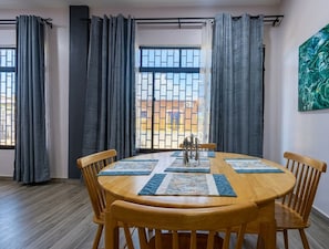 Dining - Azure Chameleon House. (Jambiani)