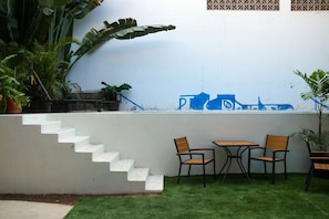 Pool - Patio Canarias Suites Pet-Friendly (Chacala)
