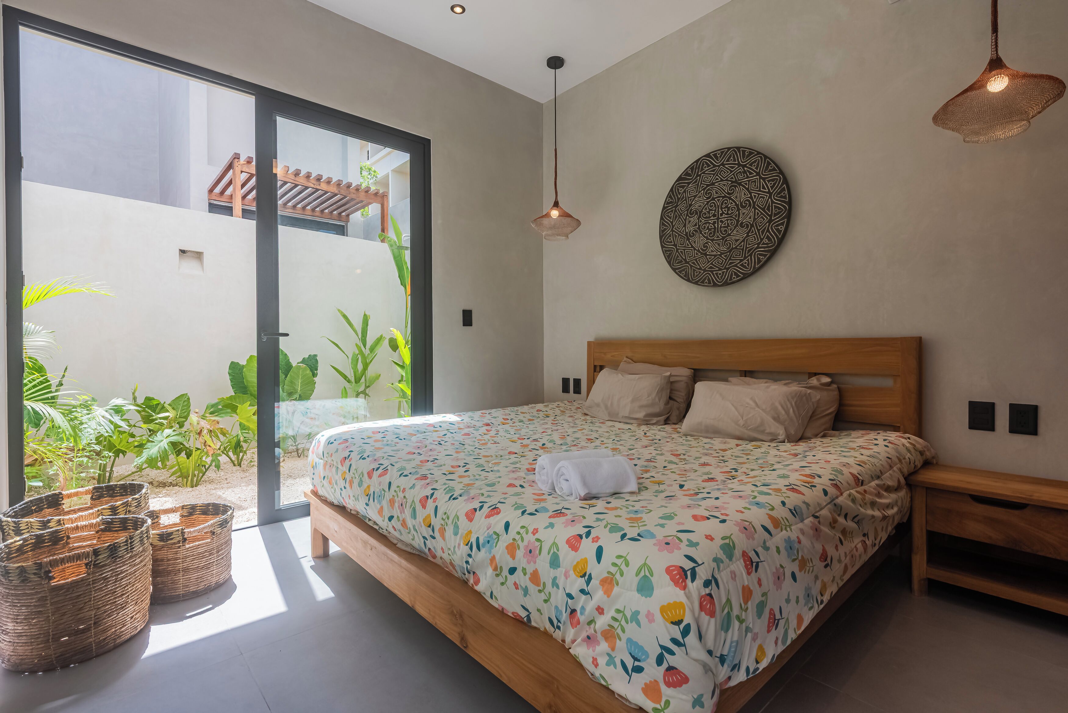 4 camere, Wi-Fi gratuito, lenzuola
