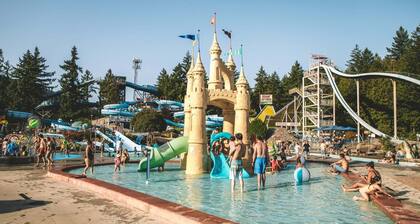Family Retreat | Pool, Hot tub and Lake Access