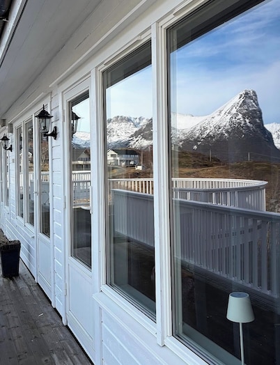 Senja Living Sea View apartment