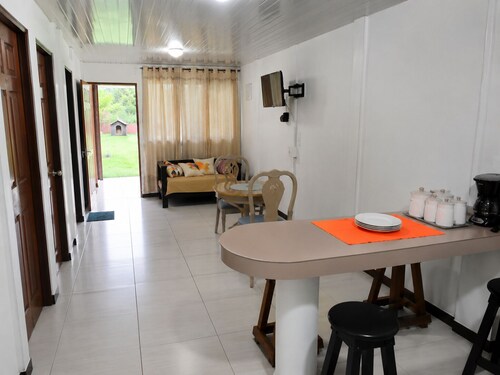 Cozy Apt Near Cahuita Beach | WiFi & Parking