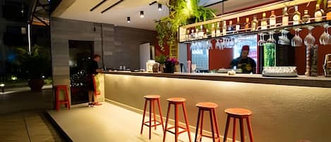 Apartment | Bar (on property)