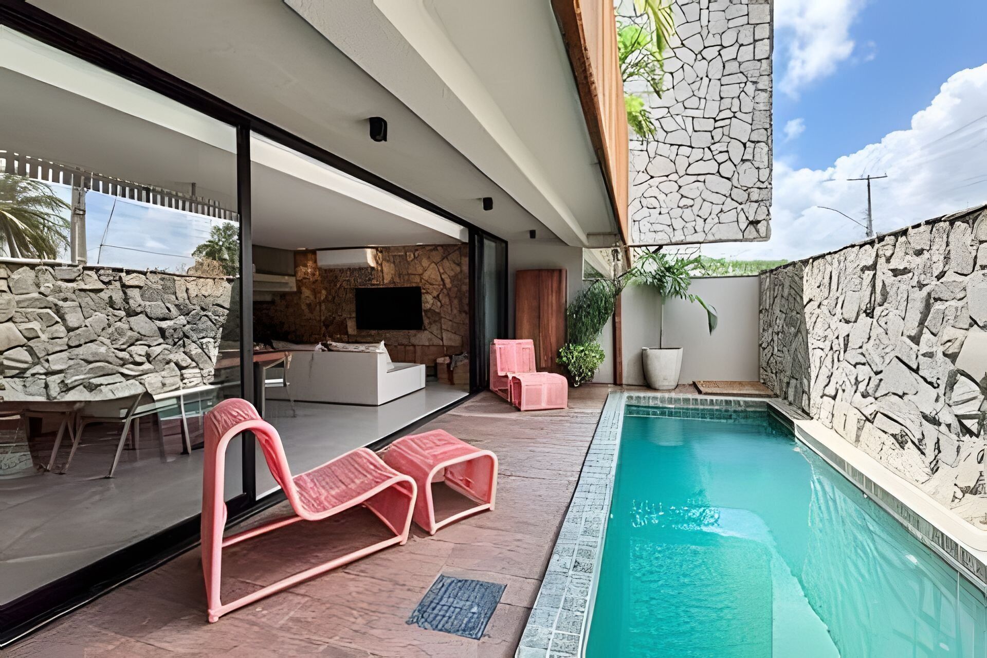 Basic-alpehytte | Pool