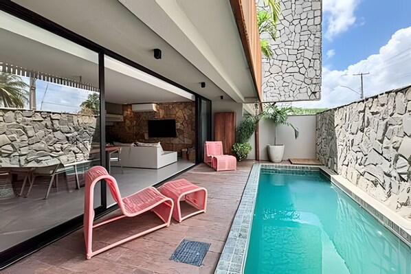 Pool - Cond Triplex - By MME (Jacuípe)