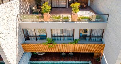 Cond Triplex - By MME