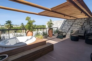 Deluxe Chalet | Terrace/patio - Cond Triplex - By MME (Jacuípe)
